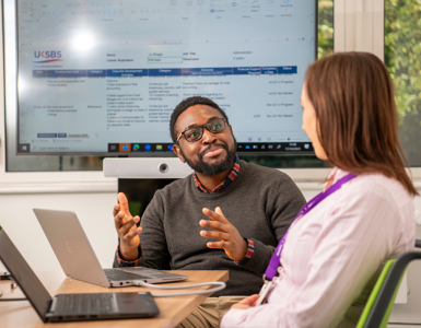 Manager and employee talking development